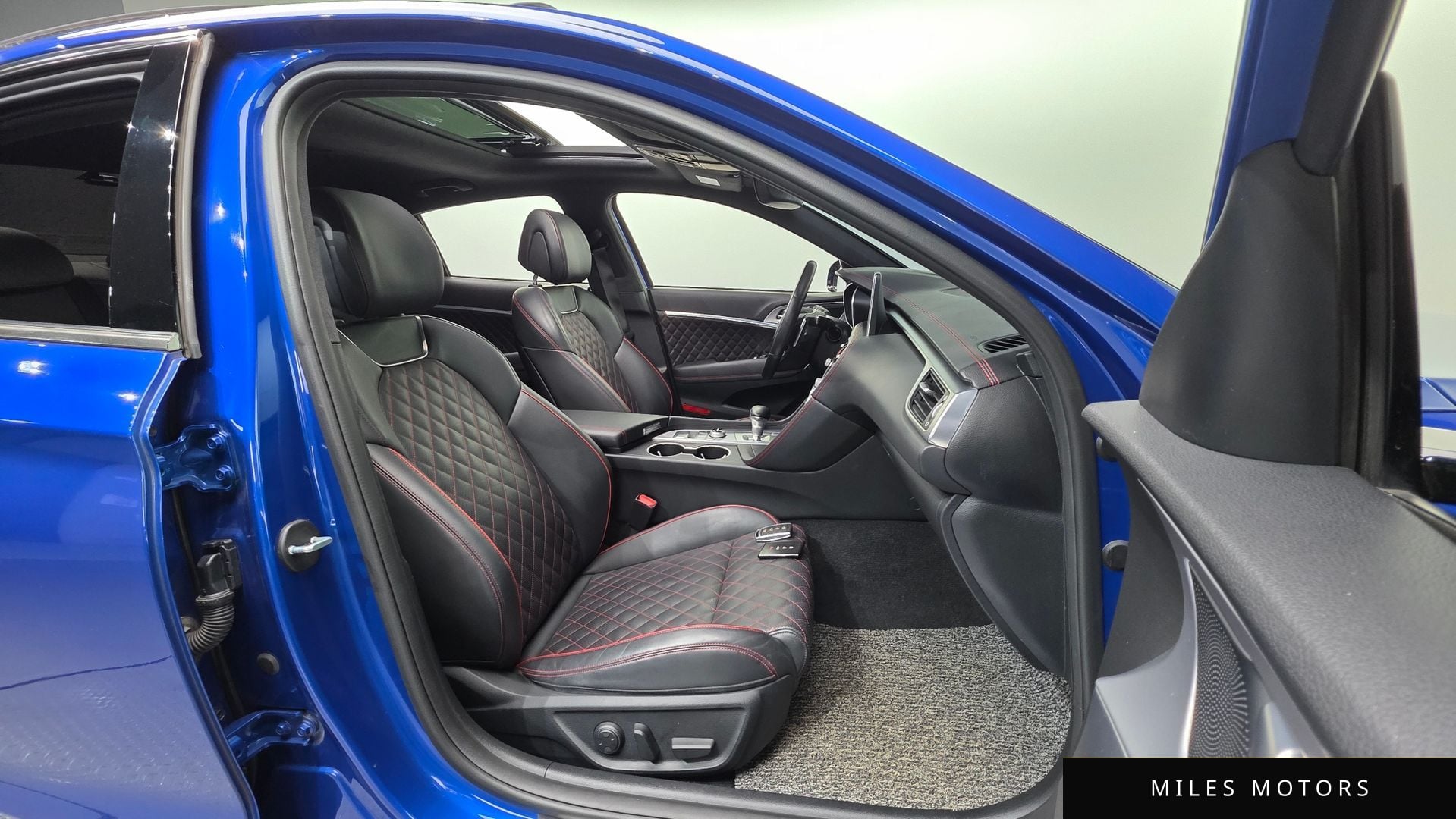 Genesis G70 2018 — миниатюра 10