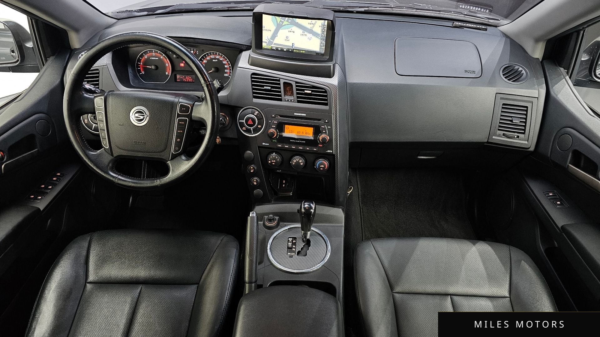 KG Mobility KORANDO 2015 — миниатюра 10