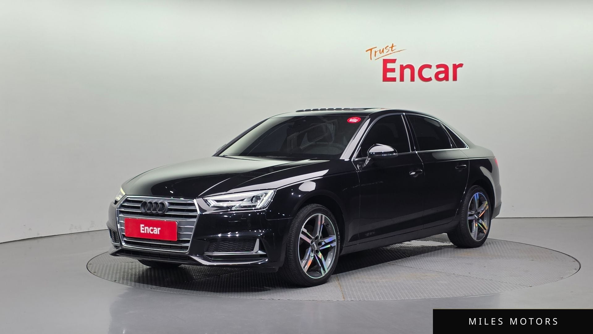 Audi A4 (B9) 2019 — фото 1 из 12