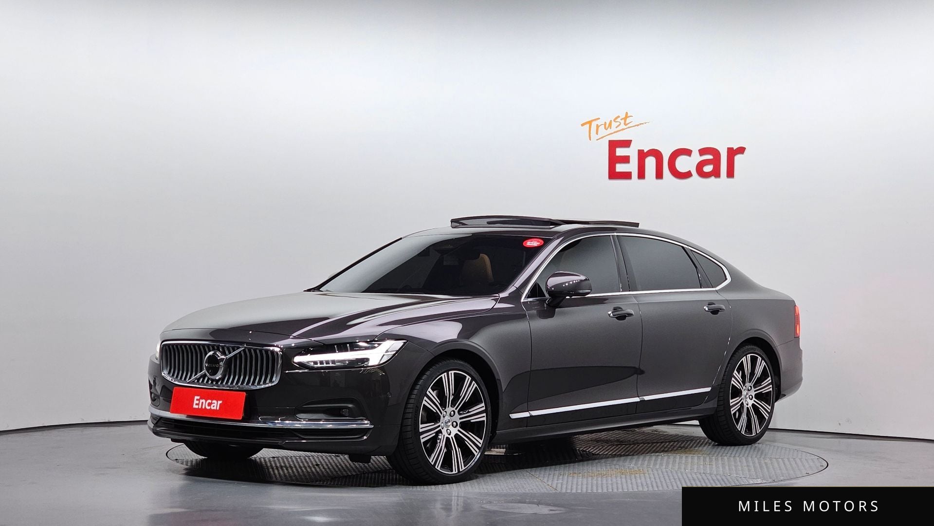 Volvo S90 2022 — фото 1 из 12