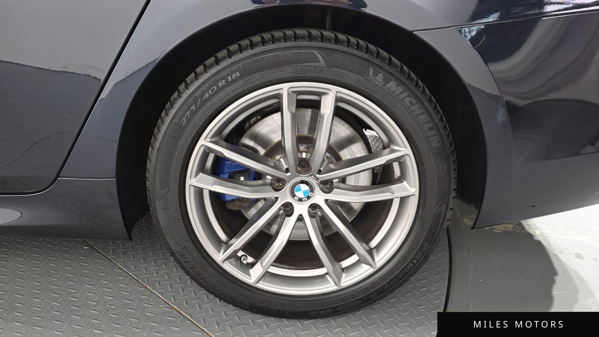 BMW 5 Series (G30) 2018 — миниатюра 6