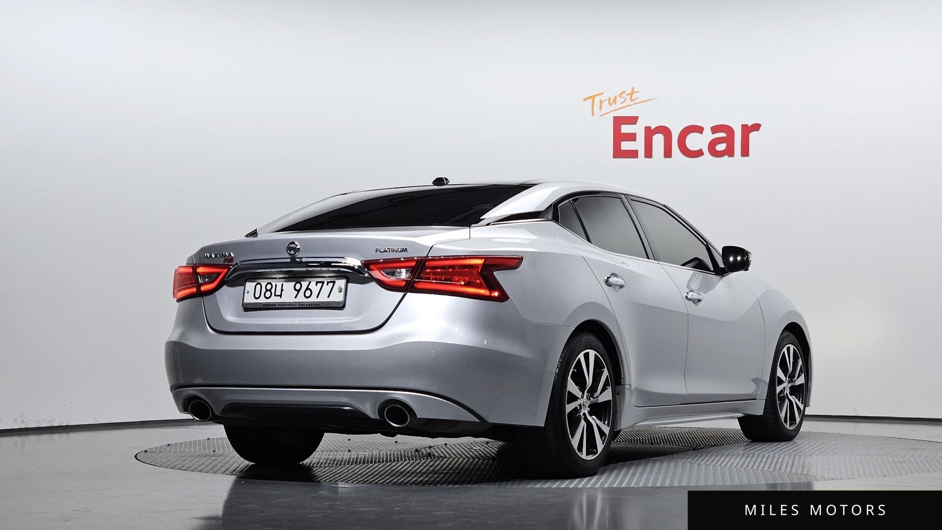 Nissan Maxima 2017 — миниатюра 2