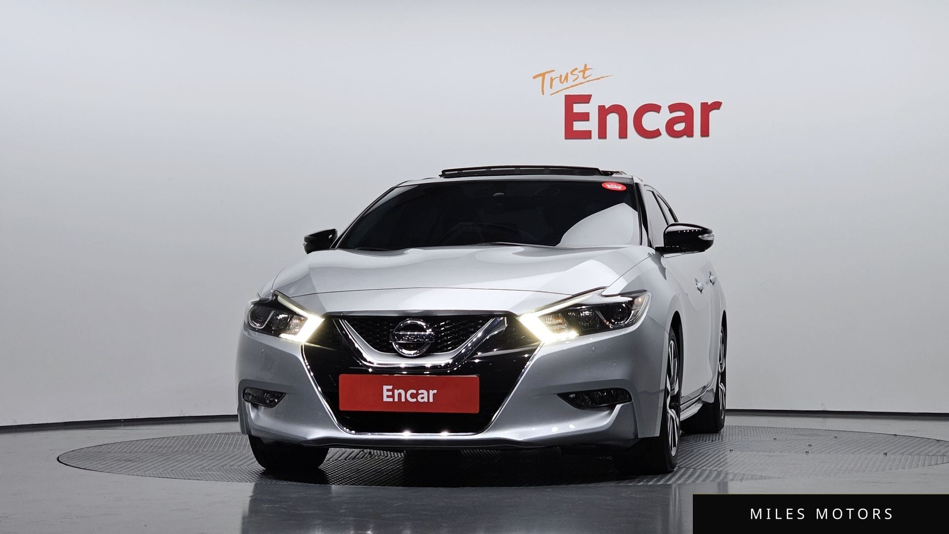 Nissan Maxima 2017 — миниатюра 3