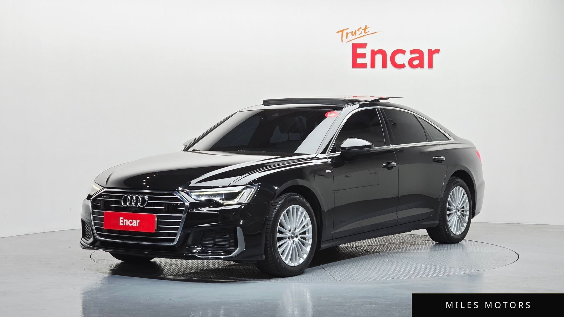Audi A6 (C8) 2020 — фото 1 из 12