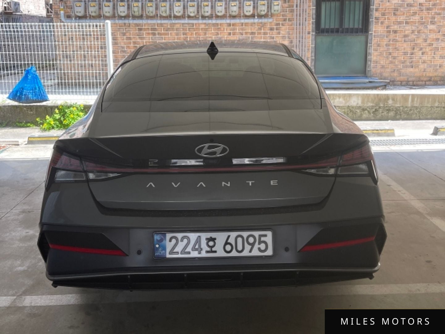 Hyundai AVANTE 2025 — миниатюра 3