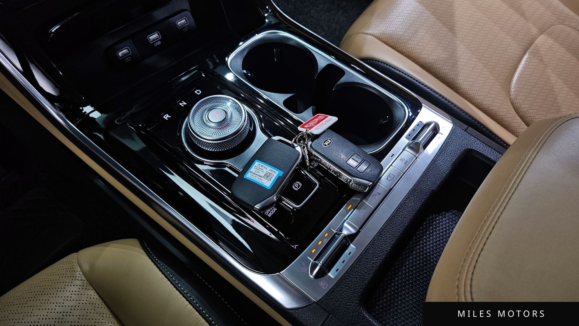 Kia Carnival 2021 — миниатюра 12