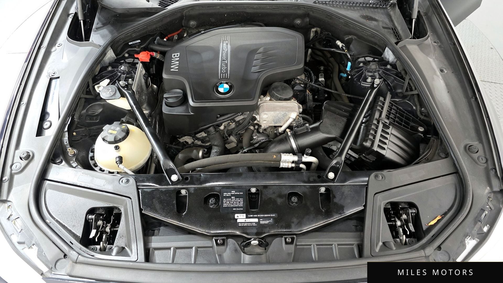 BMW 5 Series (F10) 2016 — миниатюра 6
