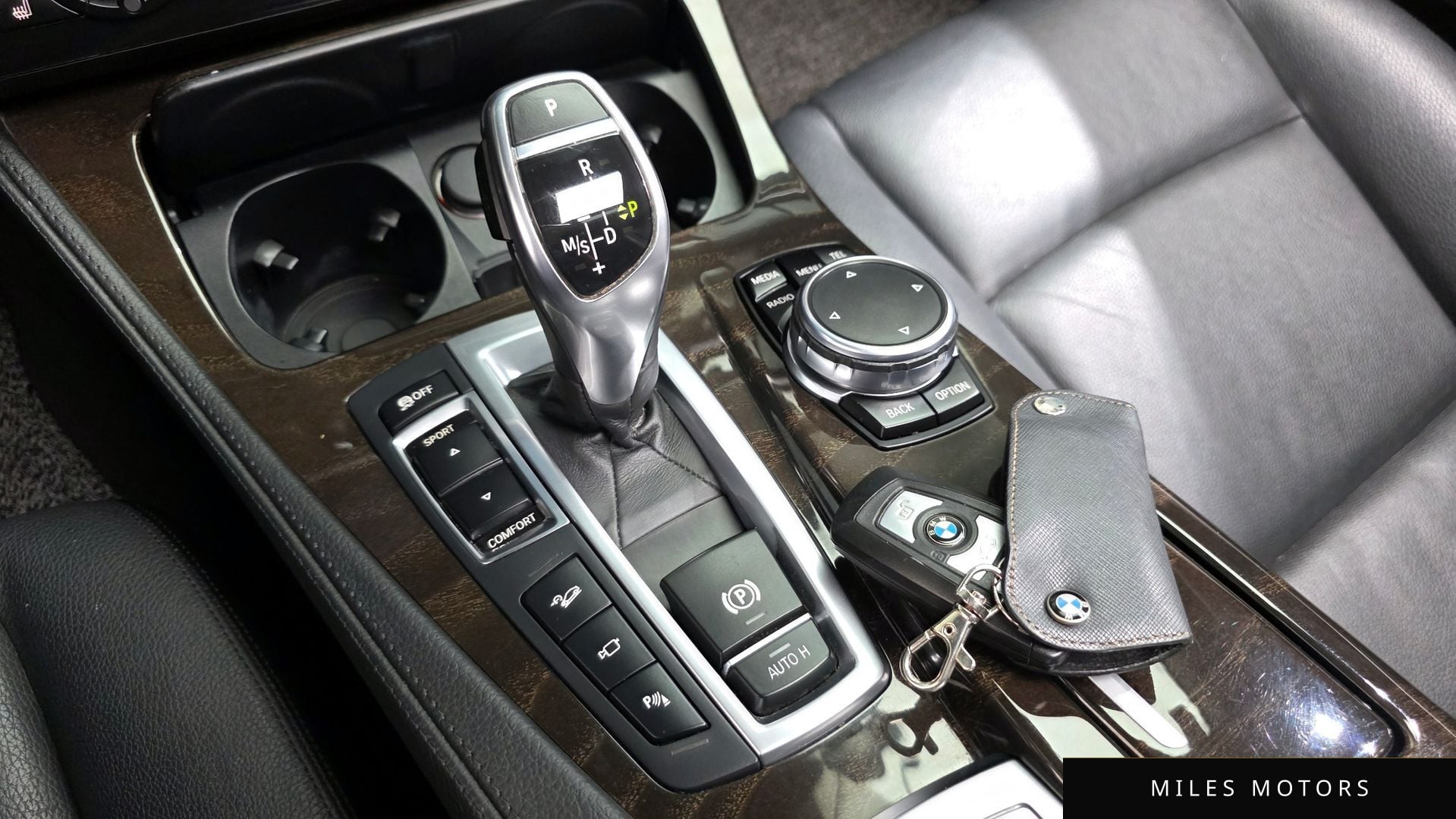 BMW 5 Series (F10) 2016 — миниатюра 9