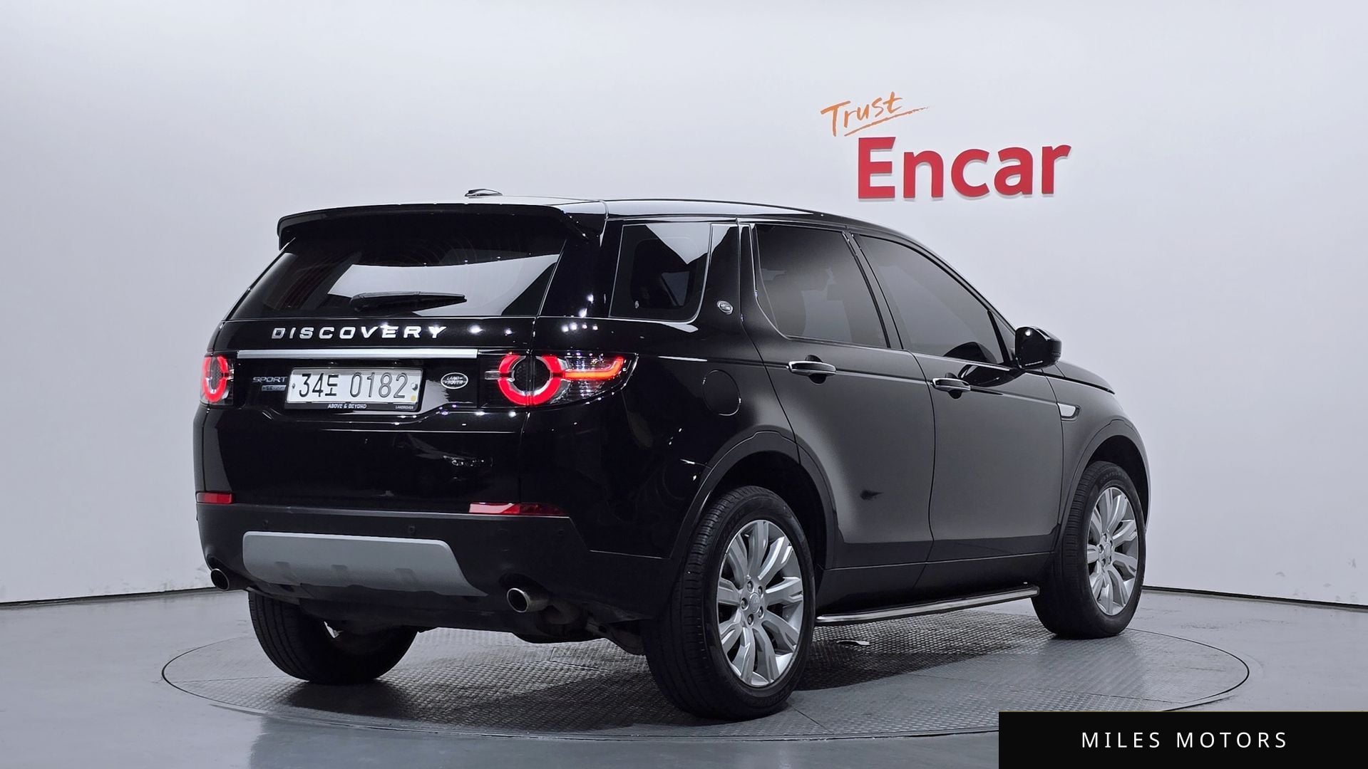 Land Rover Discovery Sport 2016 — миниатюра 2