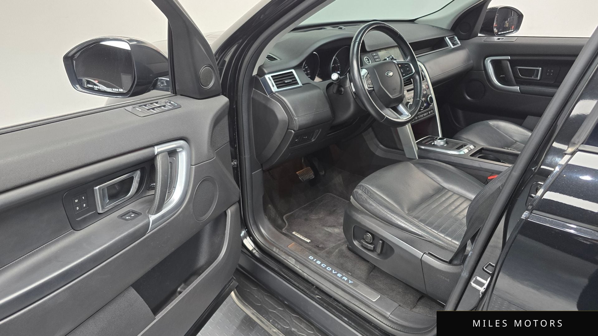 Land Rover Discovery Sport 2016 — миниатюра 10