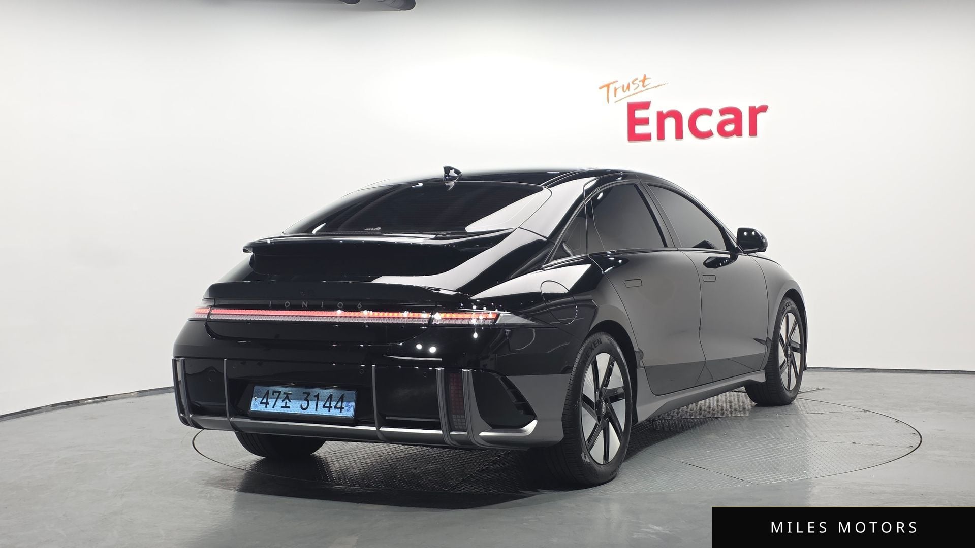 Hyundai Ioniq6 2023 — миниатюра 2