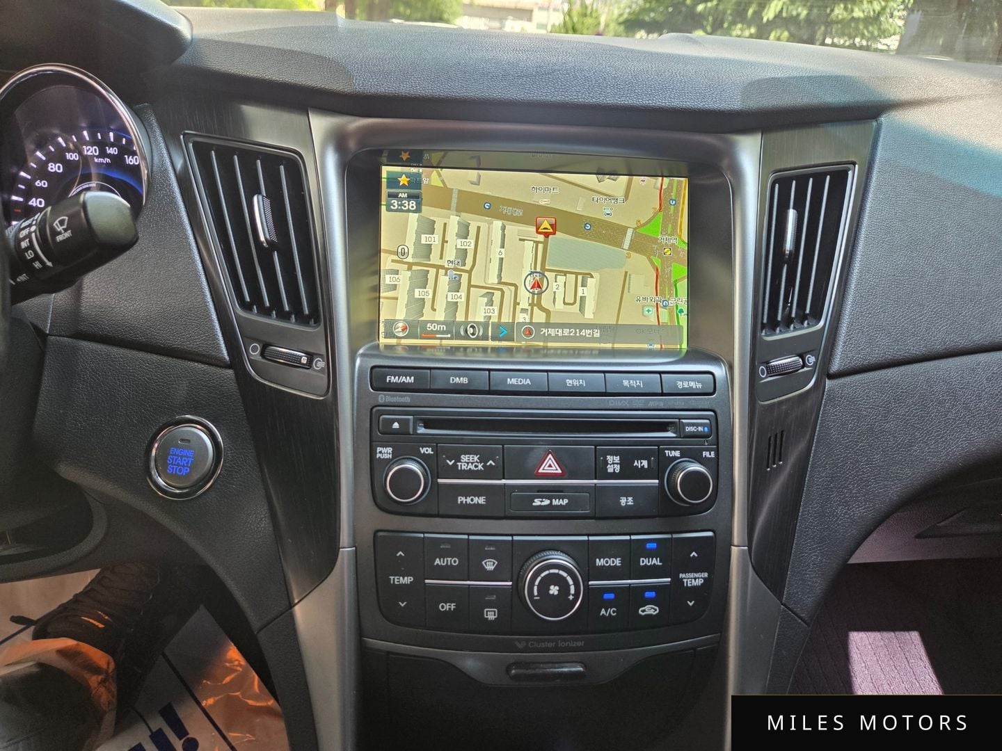 Hyundai Sonata 2014 — миниатюра 8