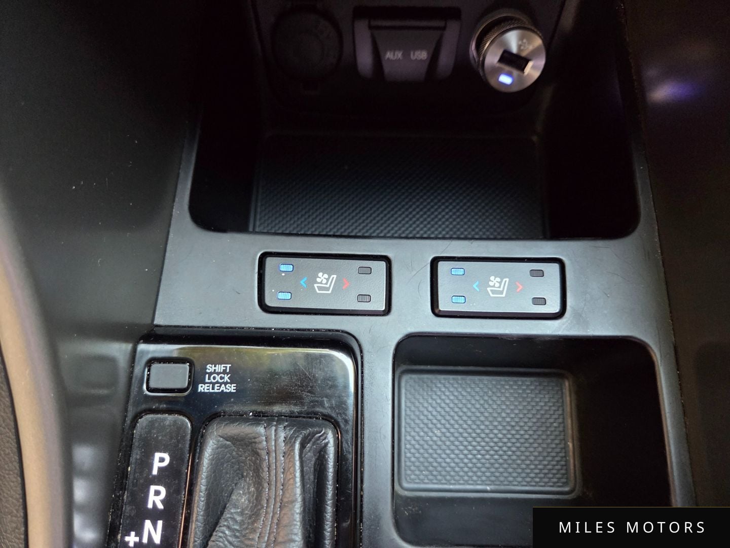 Hyundai Sonata 2014 — миниатюра 11