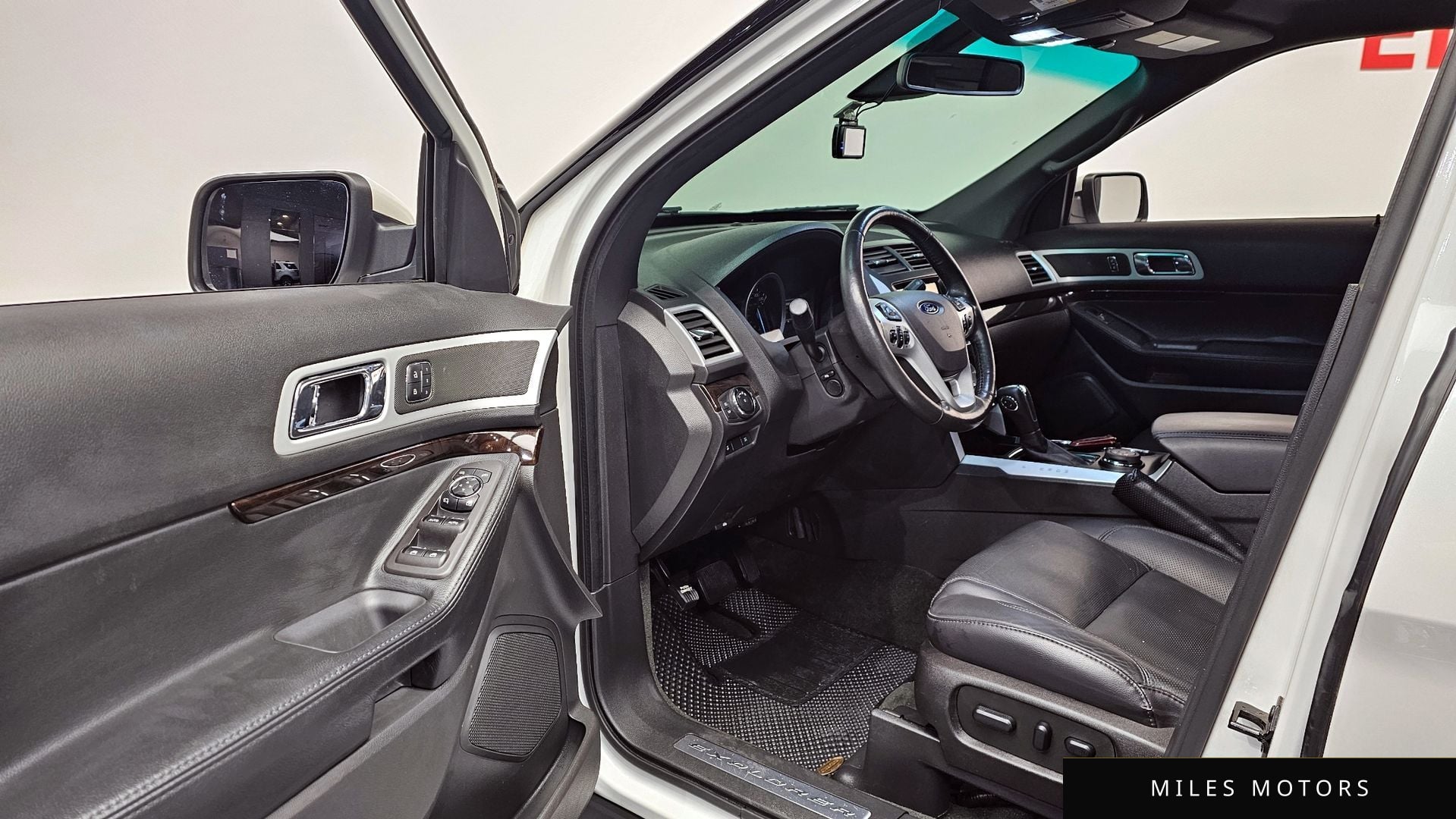 Ford Explorer 2014 — миниатюра 10