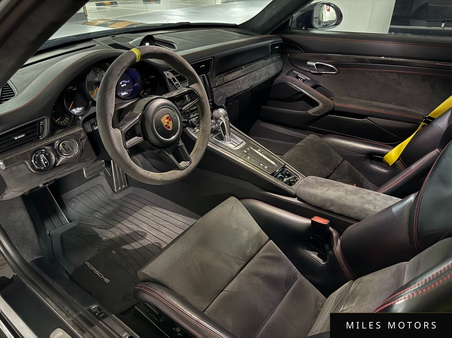 Porsche 911 2016 — миниатюра 10