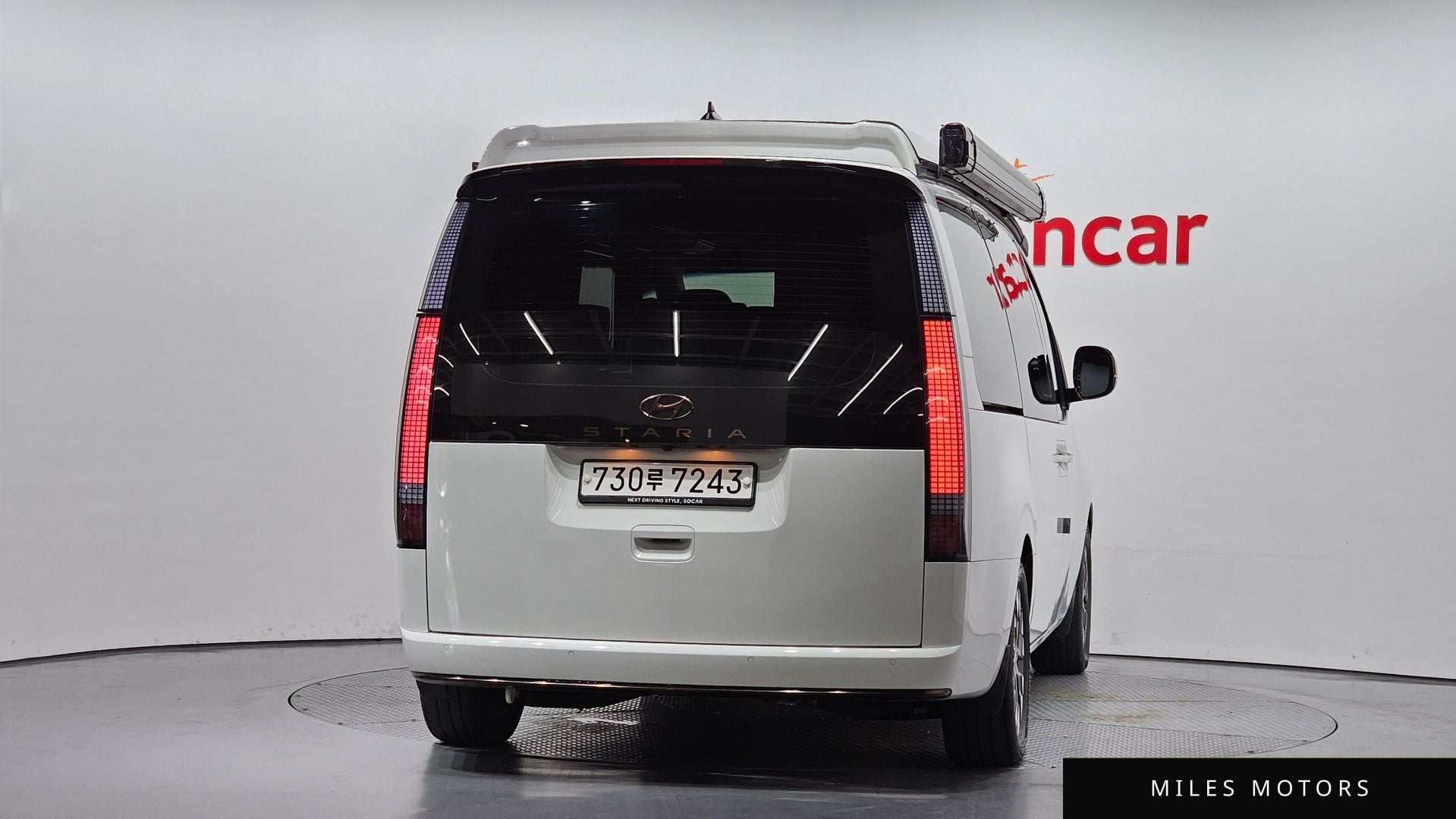 Hyundai Staria 2024 — миниатюра 4