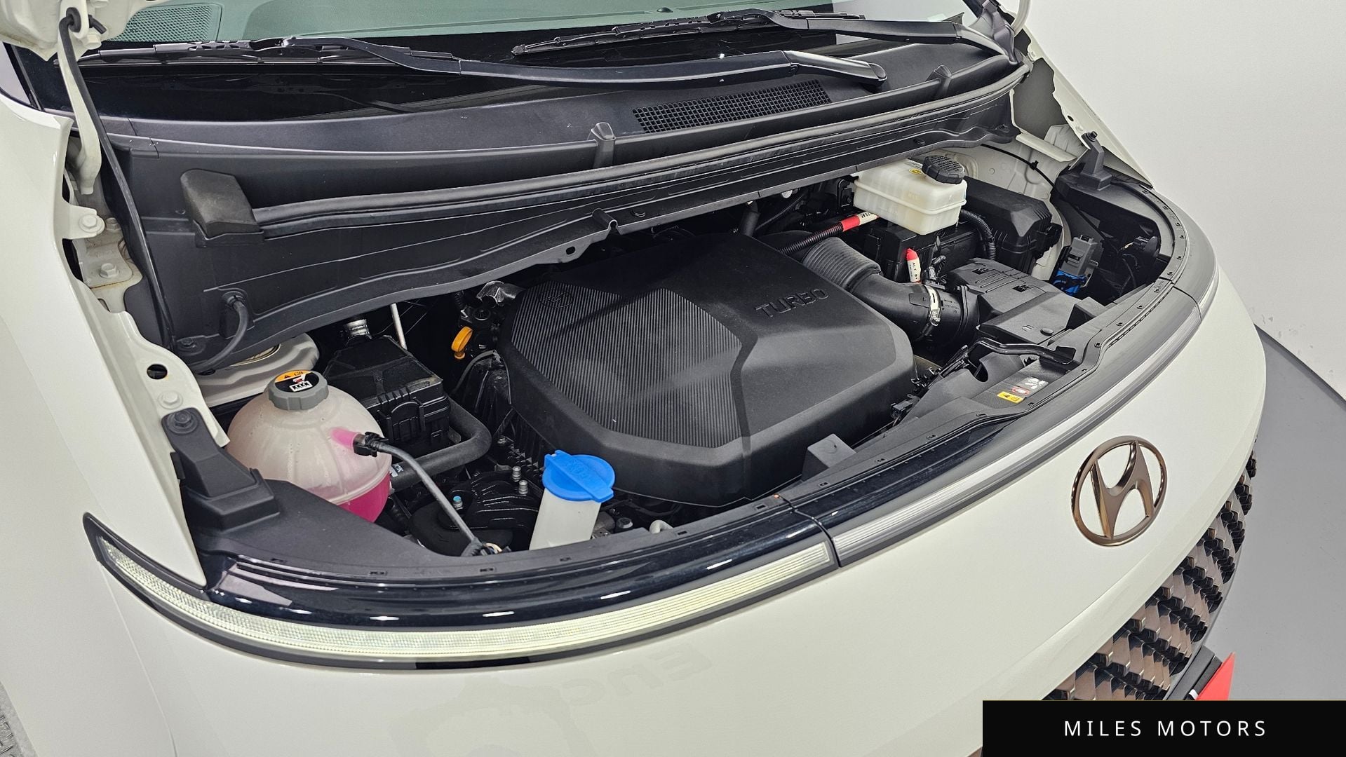 Hyundai Staria 2024 — миниатюра 6