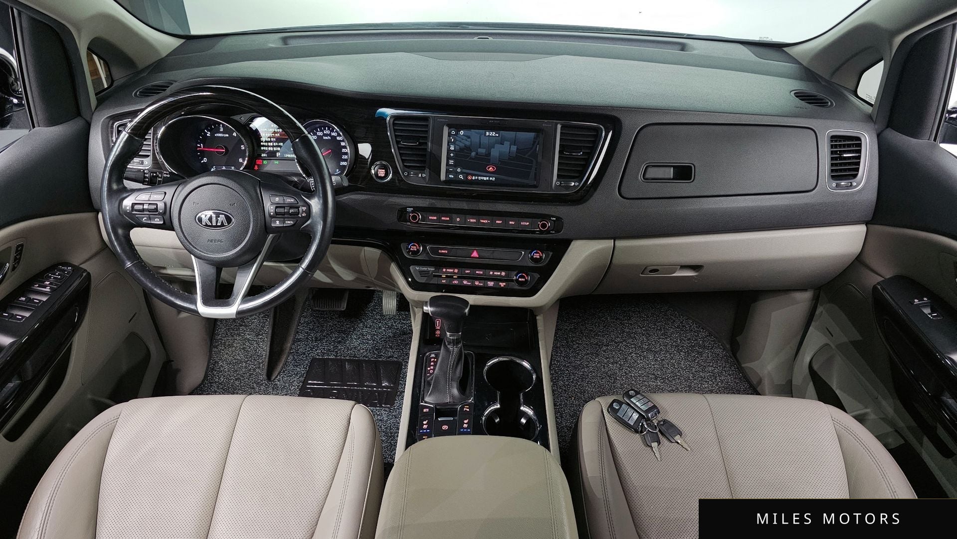 Kia Canival 2019 — миниатюра 10