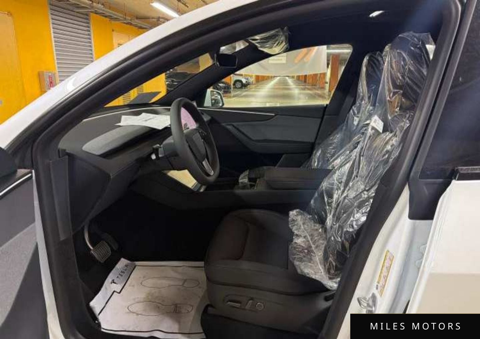 Tesla Model Y 2026 — миниатюра 4