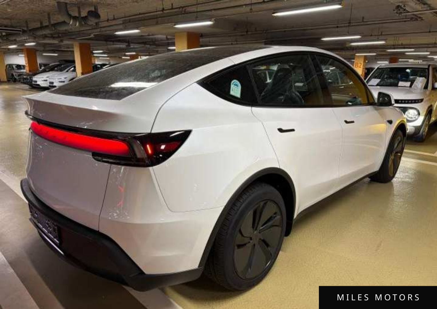 Tesla Model Y 2026 — миниатюра 6