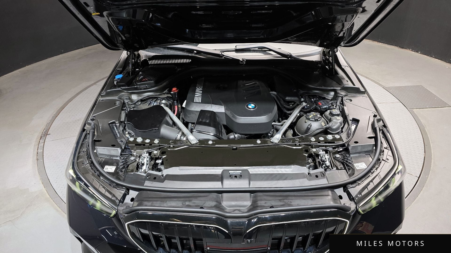 BMW 5 Series (G60) 2025 — миниатюра 6