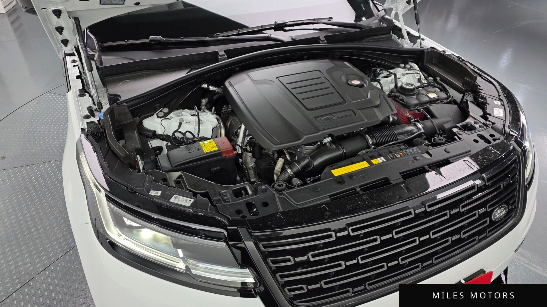 Land Rover Range Rover Velar 2026 — миниатюра 6