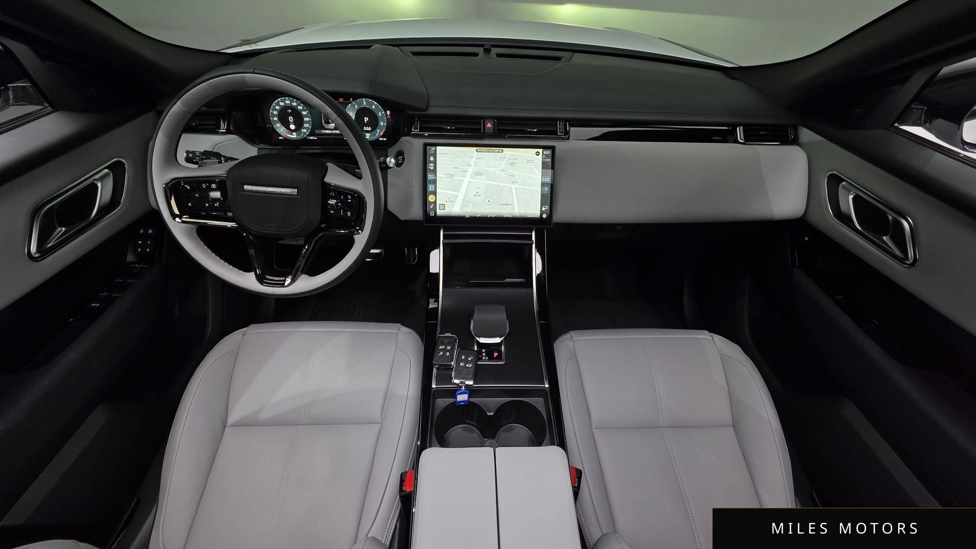 Land Rover Range Rover Velar 2026 — миниатюра 7