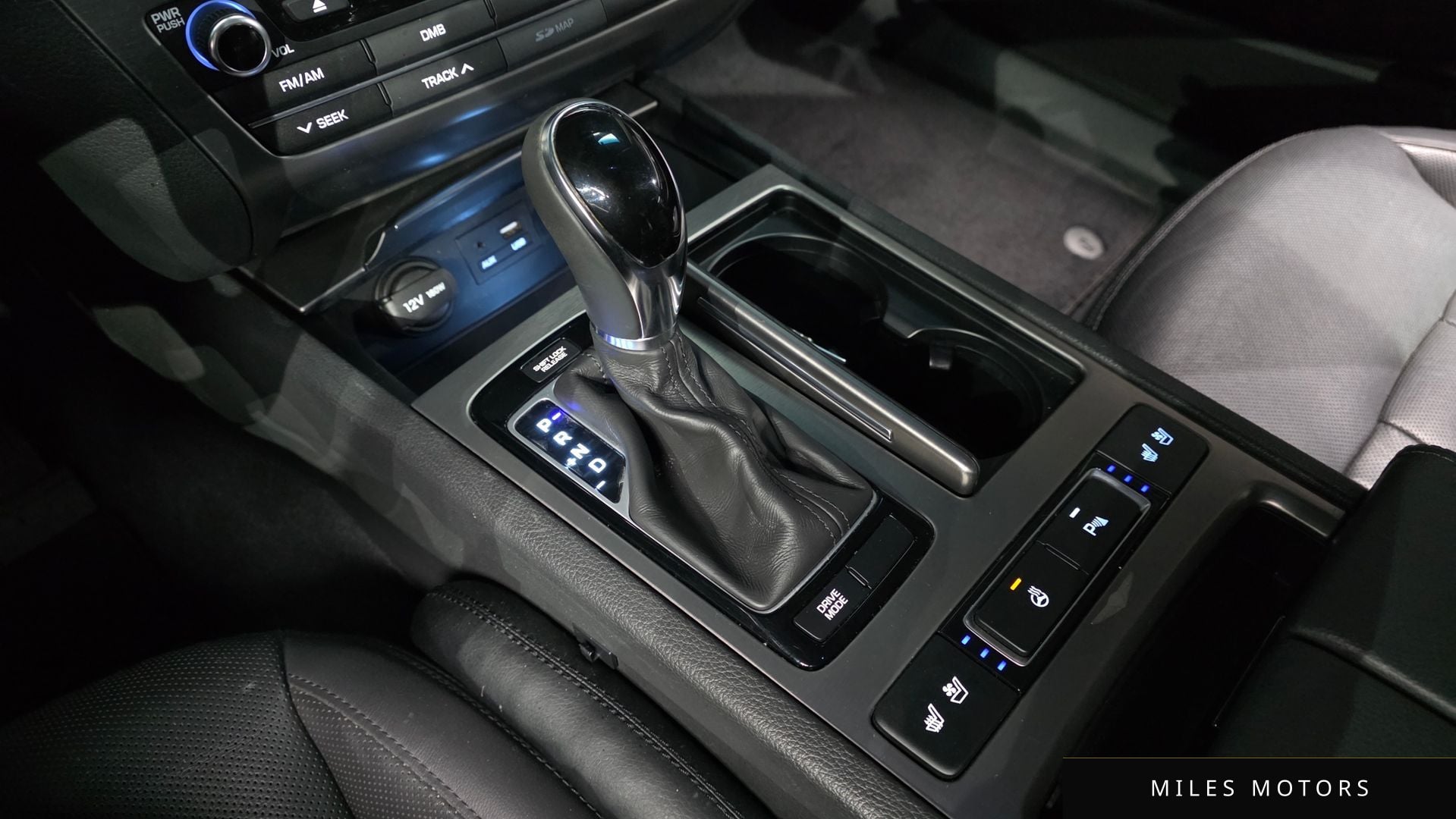 Hyundai Genesis 2014 — миниатюра 12