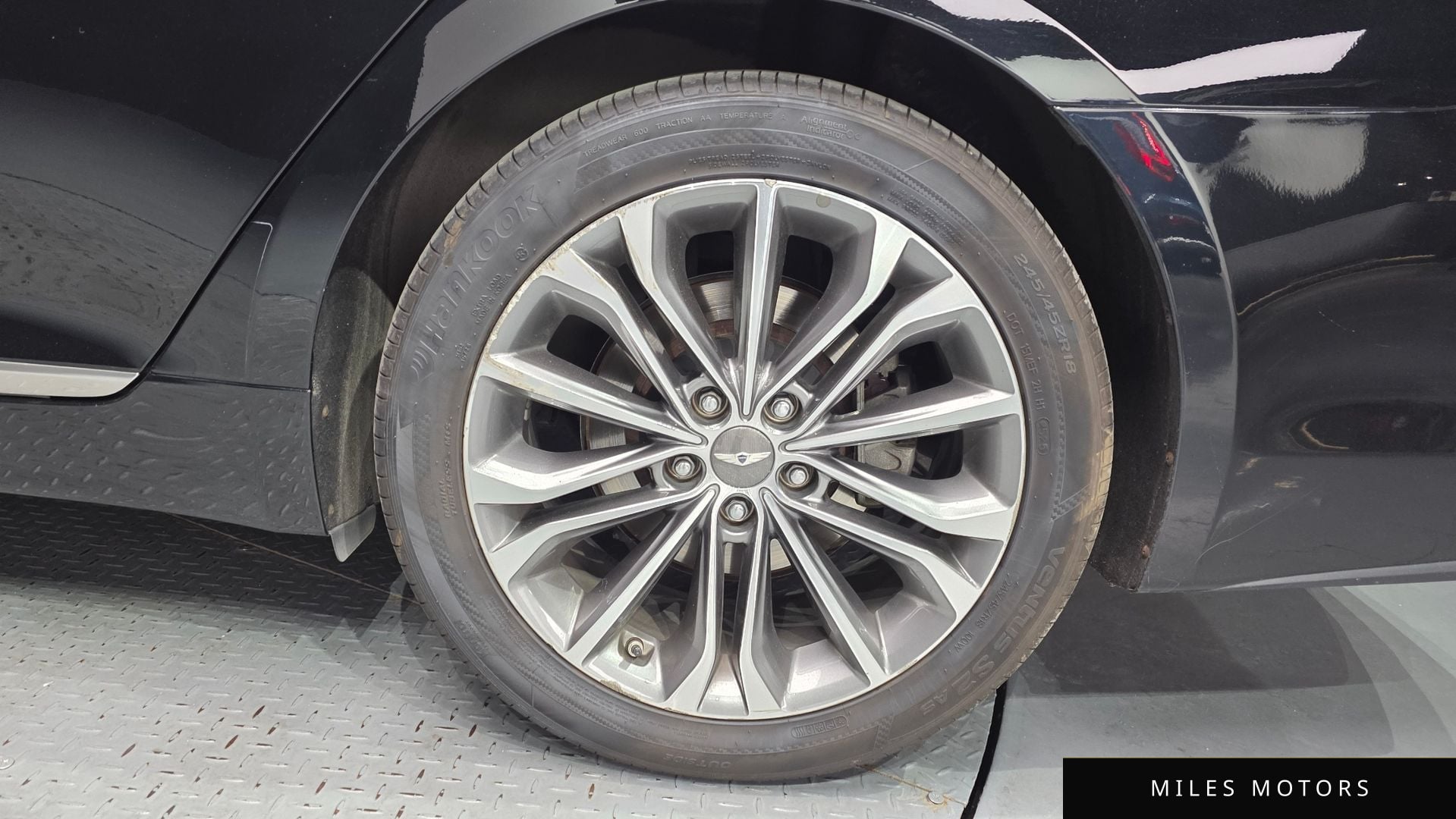 Hyundai Genesis 2014 — миниатюра 7