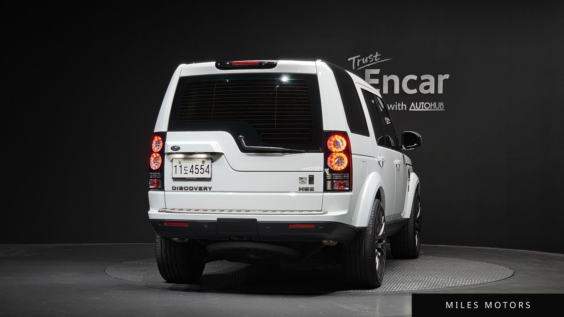 Land Rover Discovery 2016 — миниатюра 4