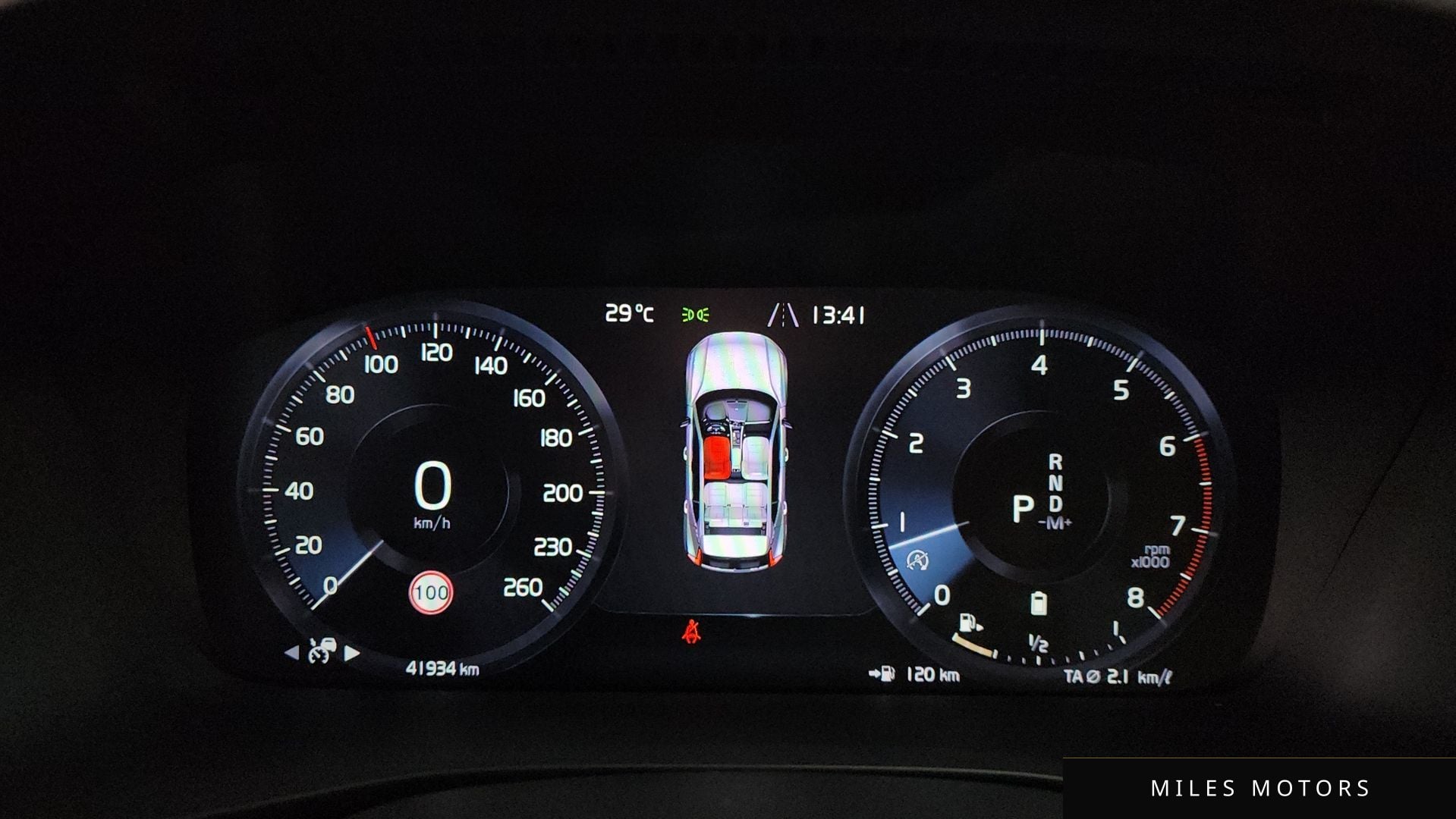 Volvo XC40 2021 — миниатюра 11
