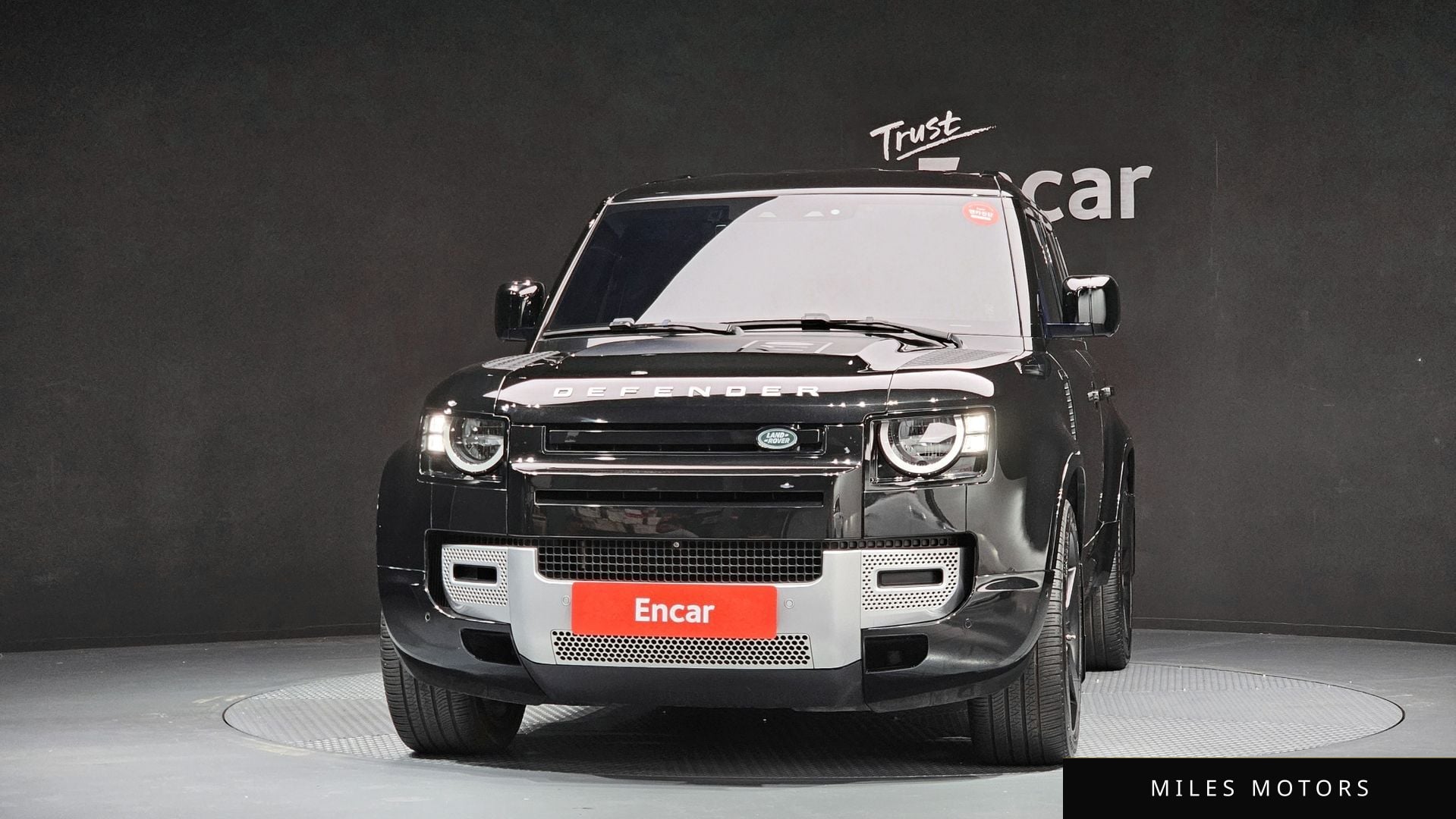 Land Rover Defender 2020 — миниатюра 3