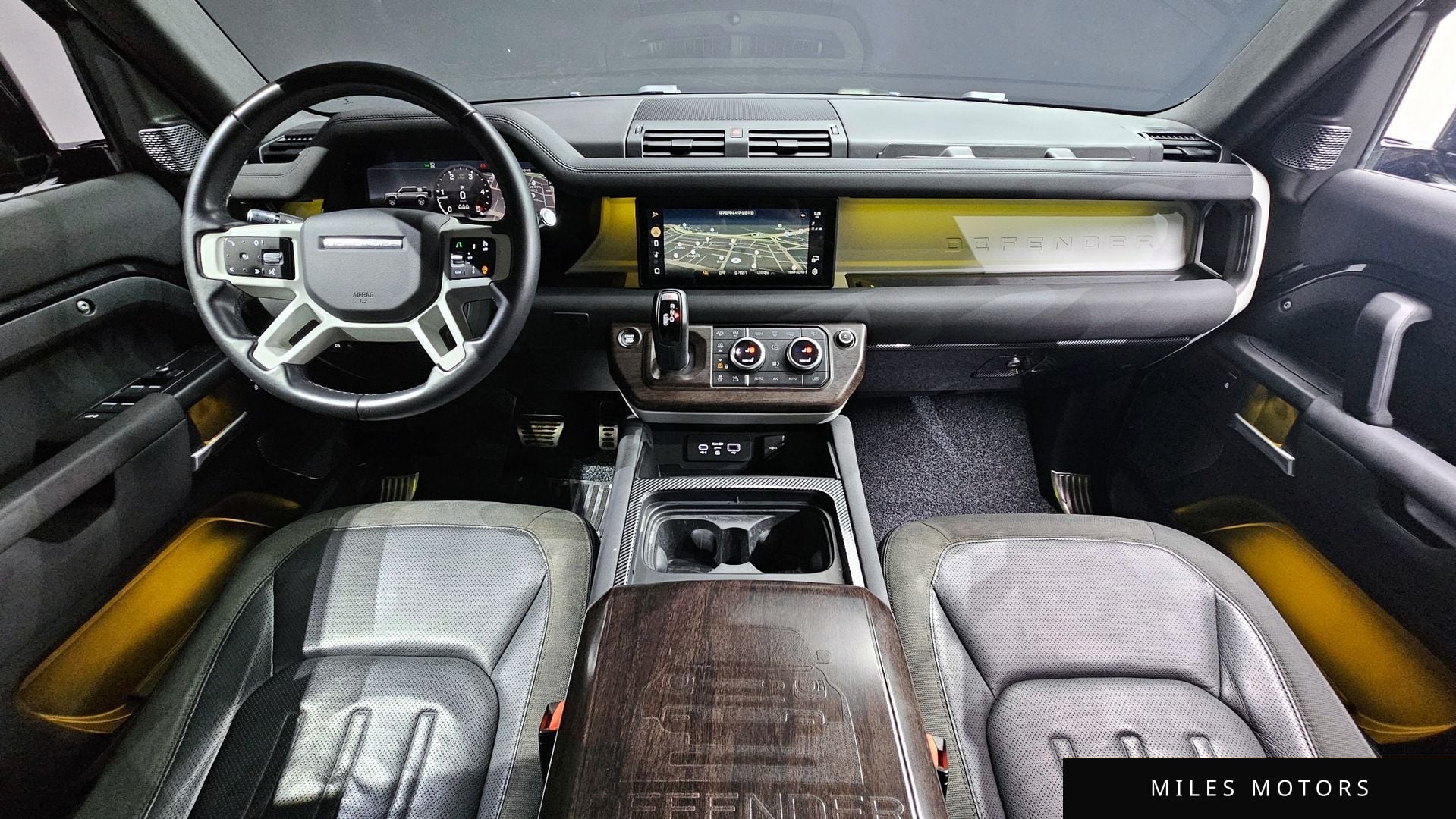 Land Rover Defender 2020 — миниатюра 7