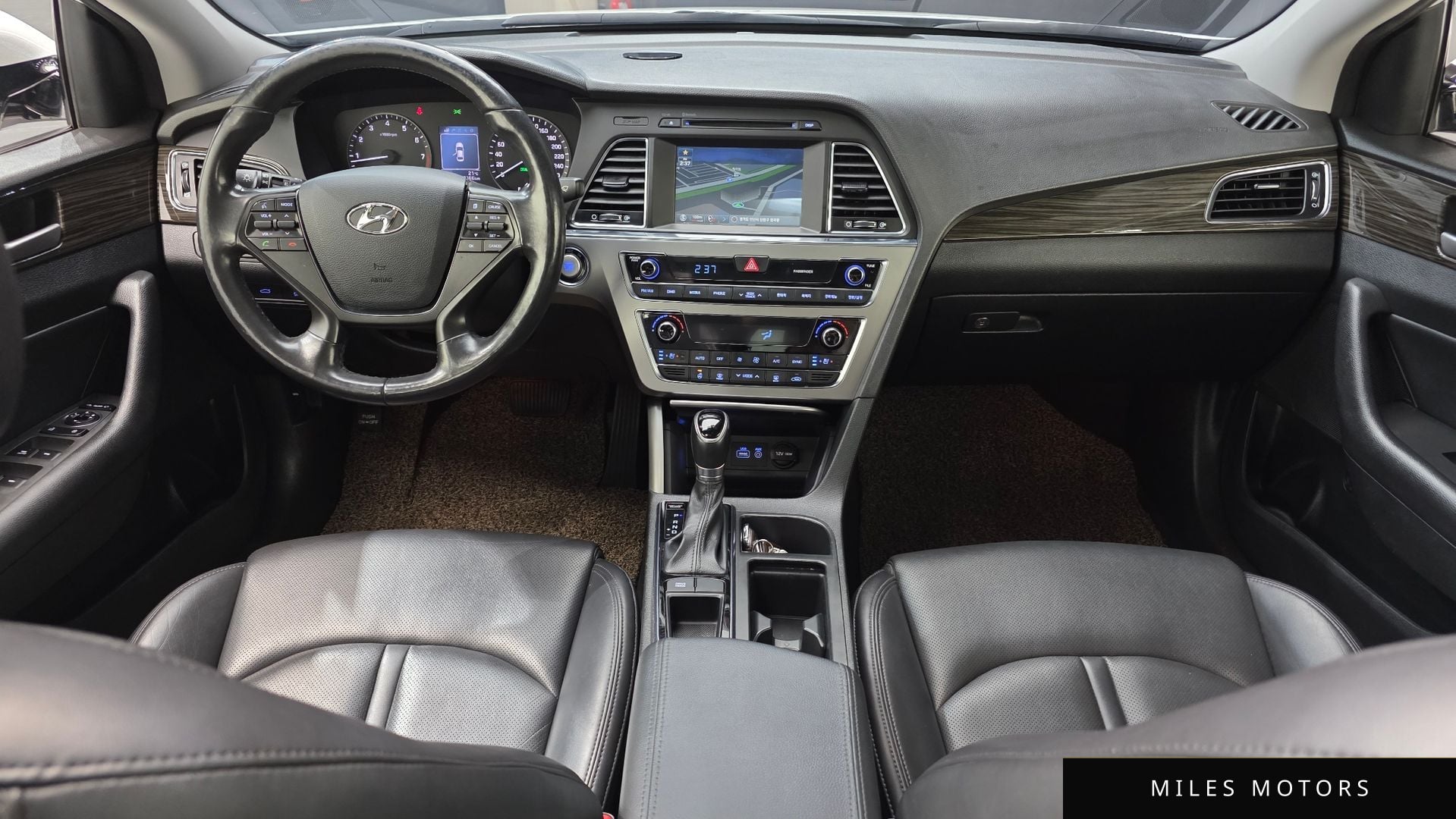 Hyundai Sonata 2015 — миниатюра 10