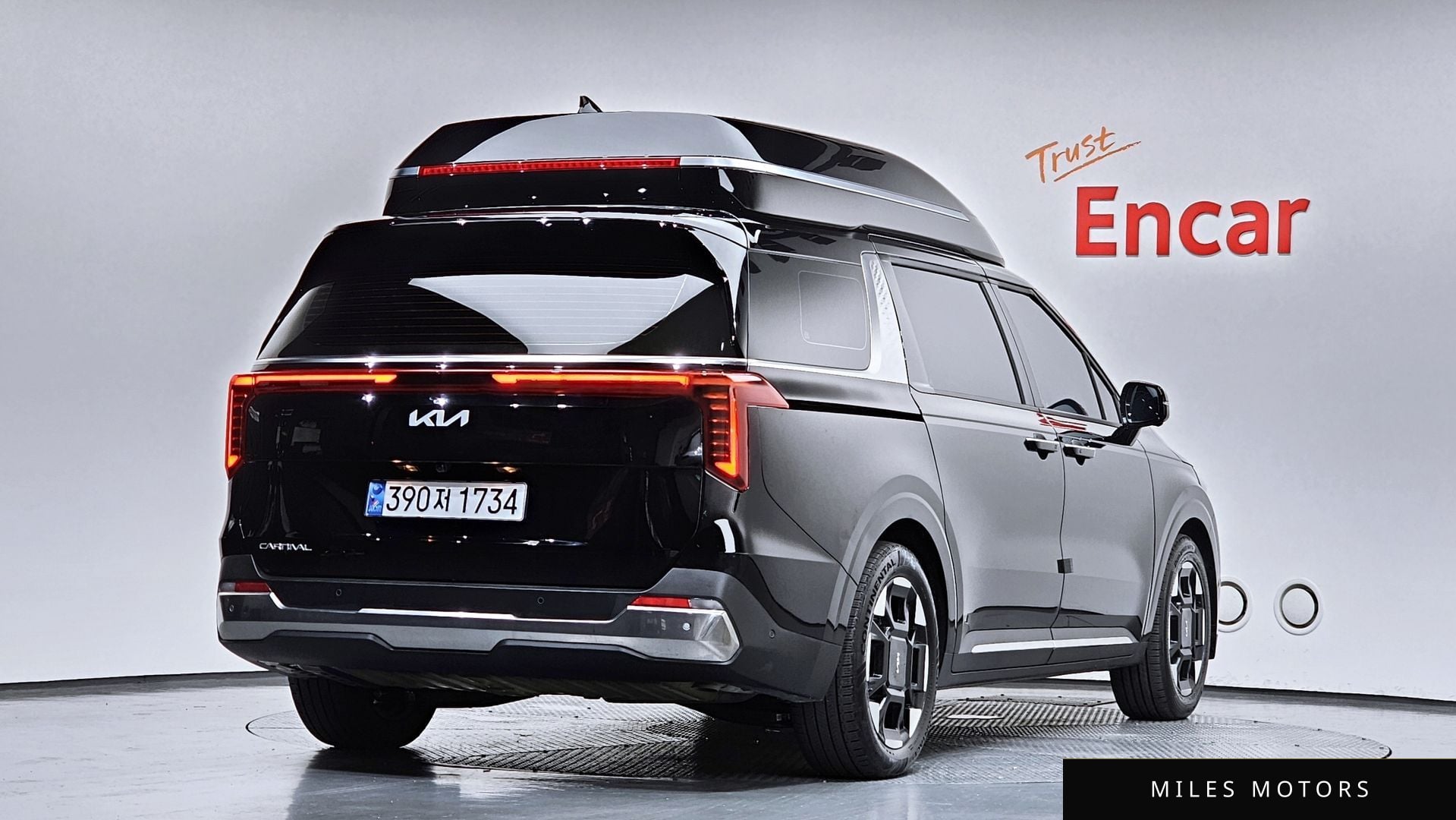 Kia Canival 2024 — миниатюра 2