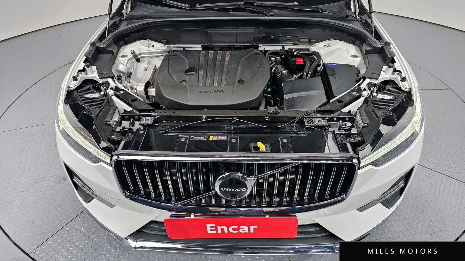 Volvo XC60 2024 — миниатюра 6