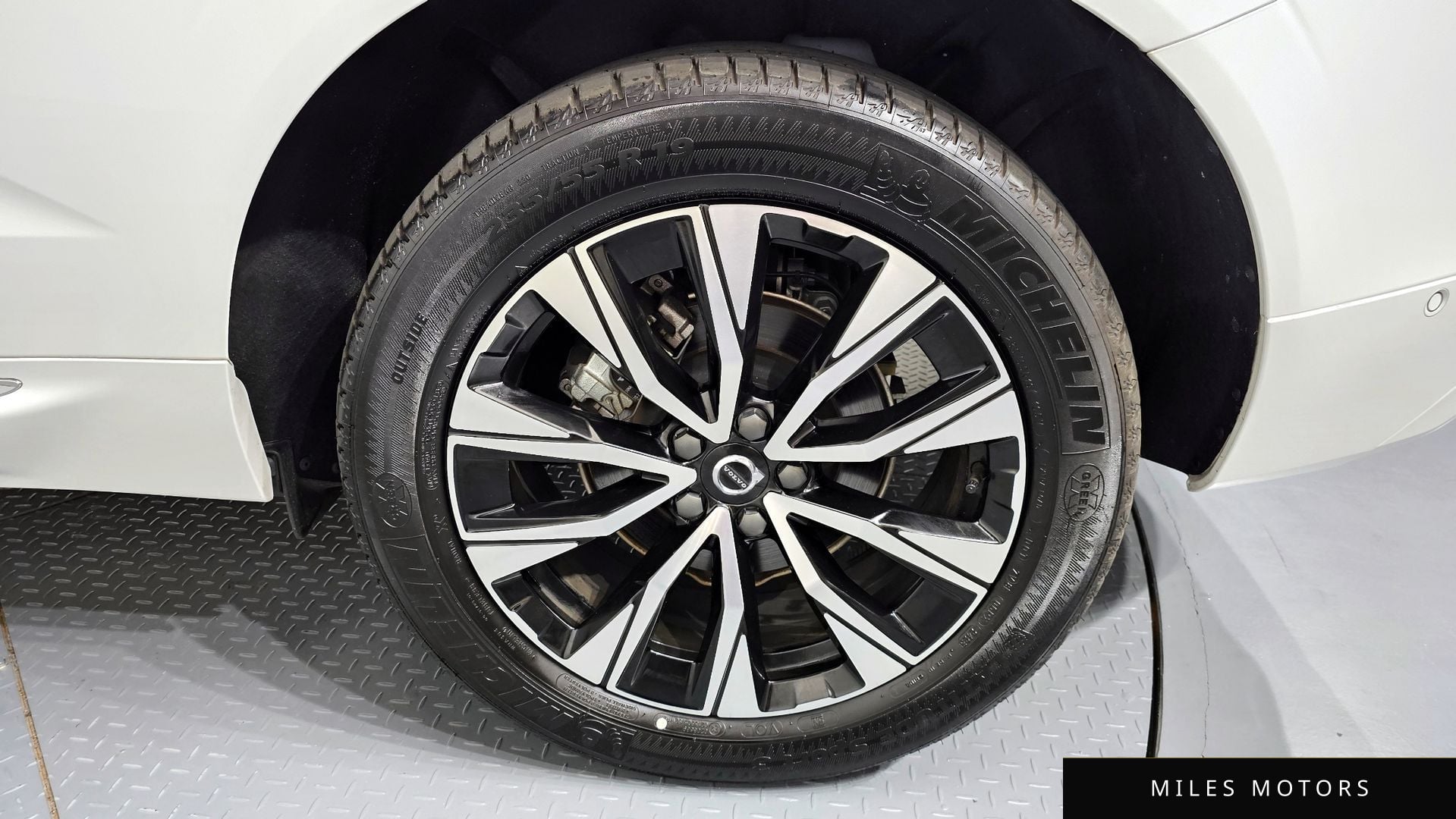 Volvo XC60 2024 — миниатюра 7