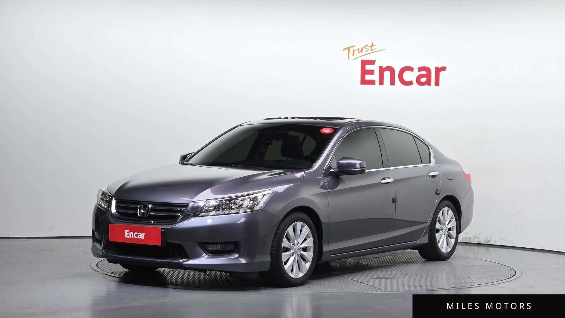 Honda Accord 2015 — фото 1 из 12