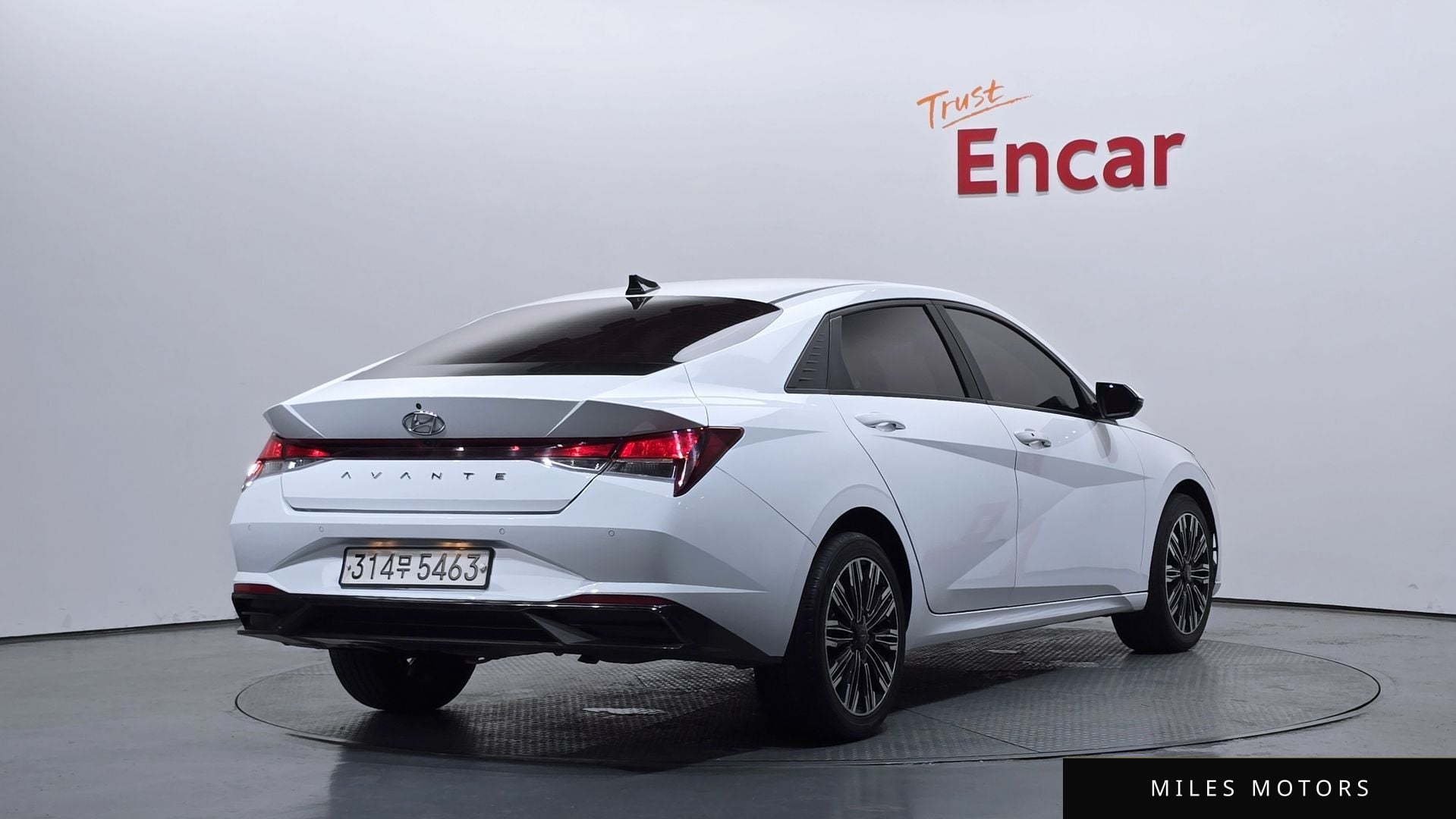 Hyundai AVANTE 2021 — миниатюра 2
