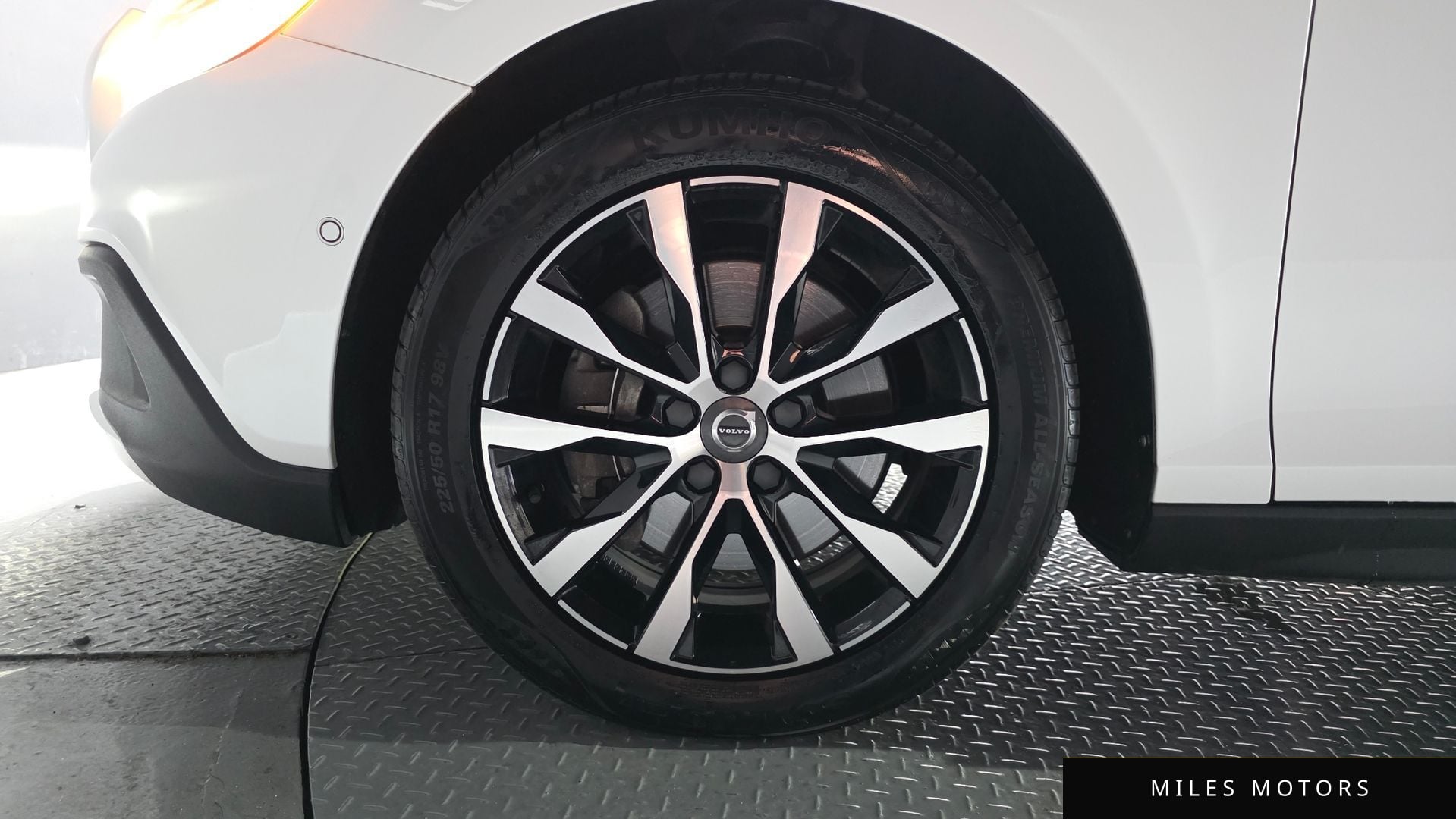 Volvo V40 2019 — миниатюра 5