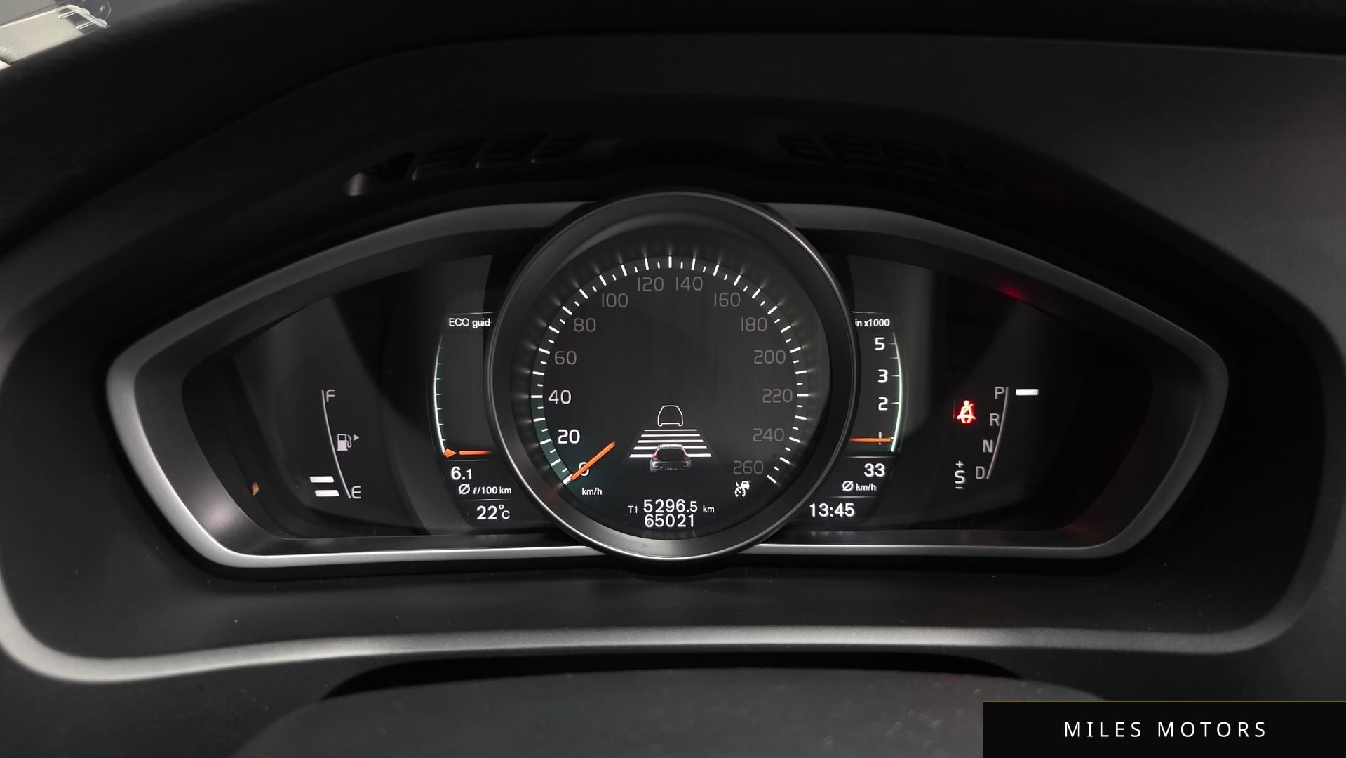Volvo V40 2019 — миниатюра 11