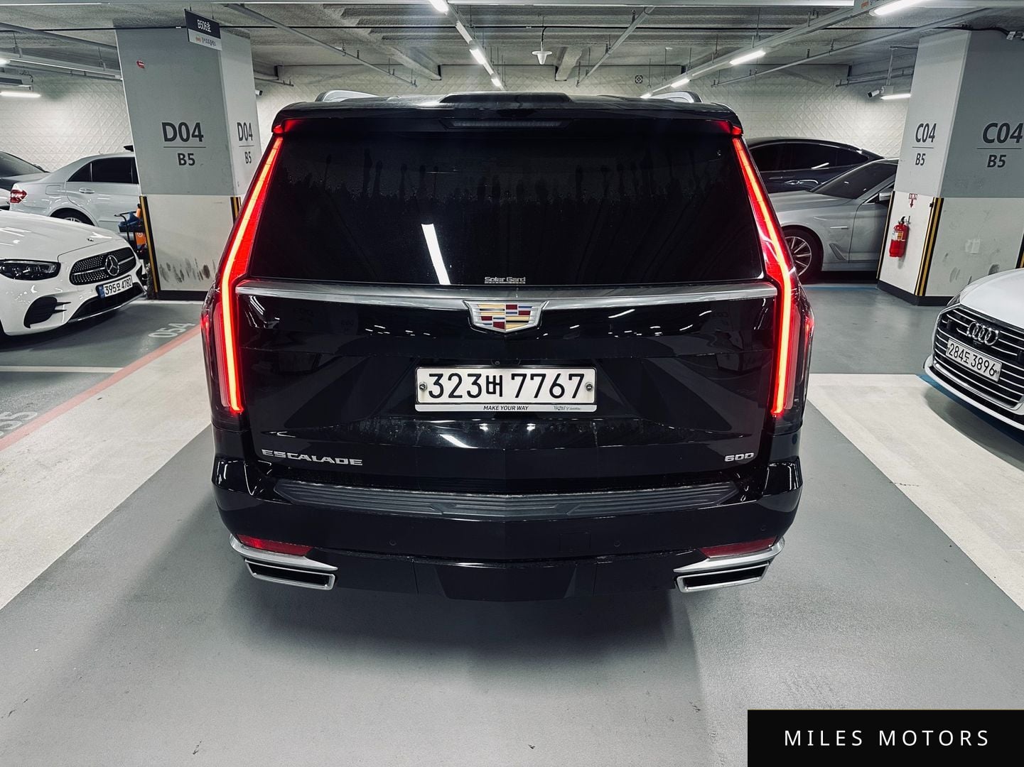 Cadillac Escalade 2022 — миниатюра 4