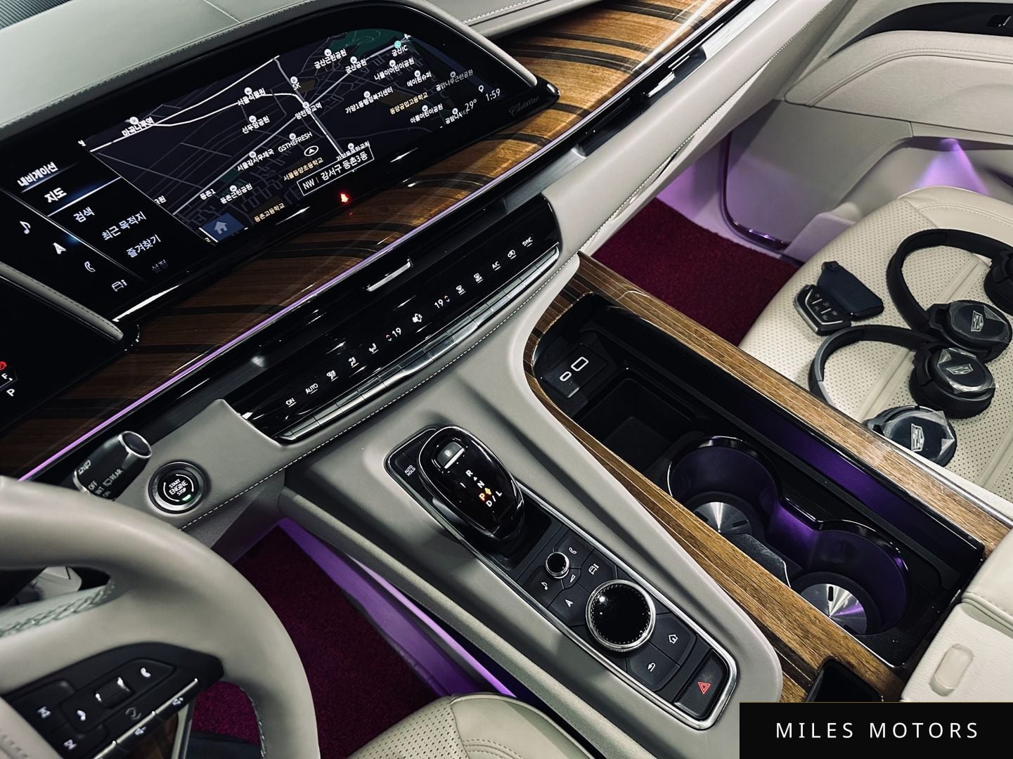 Cadillac Escalade 2022 — миниатюра 6