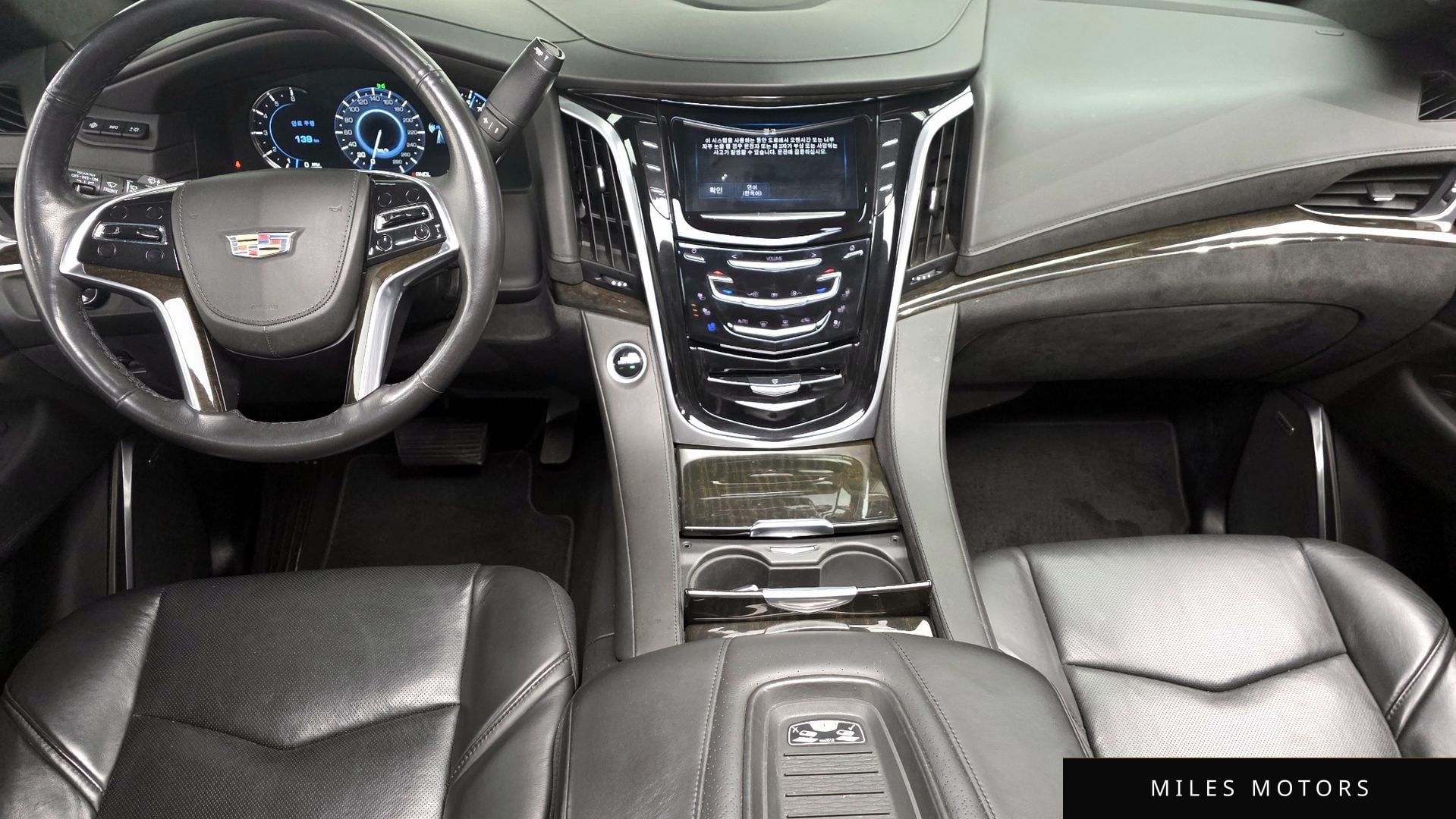 Cadillac Escalade 2020 — миниатюра 10