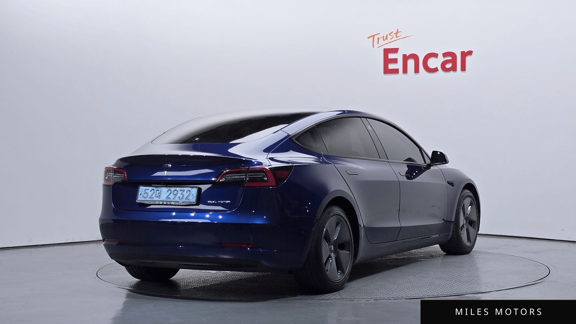 Tesla Model 3 2022 — миниатюра 2
