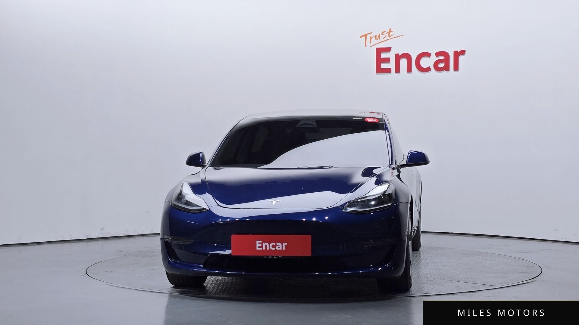 Tesla Model 3 2022 — миниатюра 3