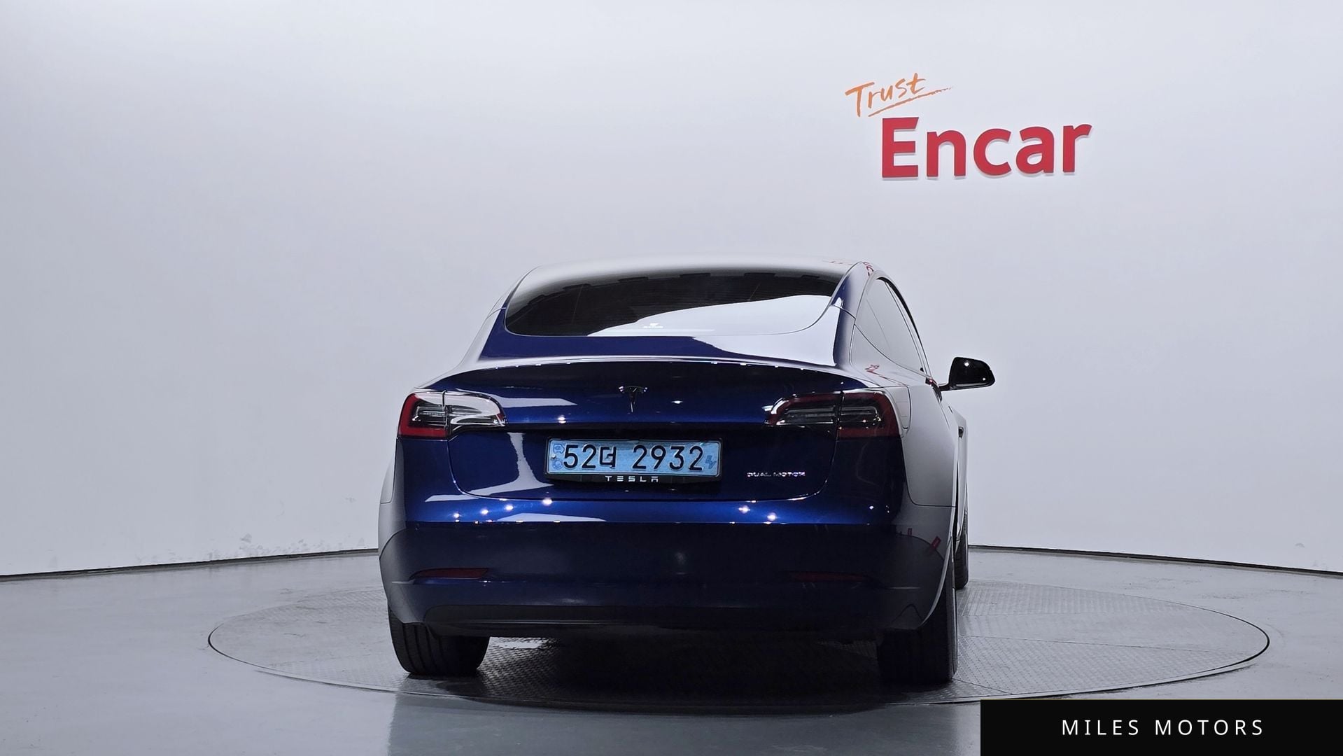 Tesla Model 3 2022 — миниатюра 4