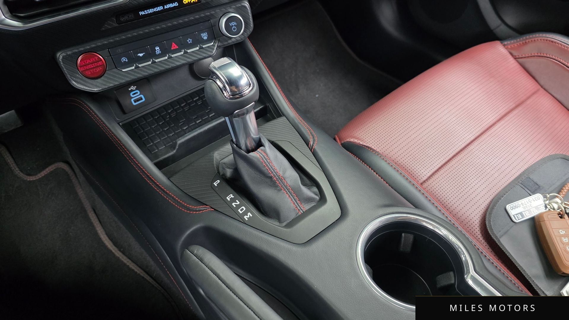 Ford Mustang 2024 — миниатюра 12