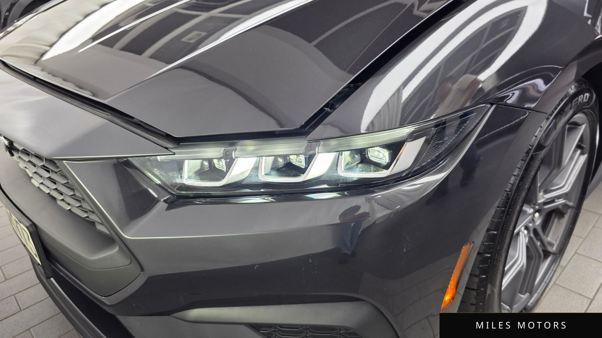 Ford Mustang 2024 — миниатюра 8