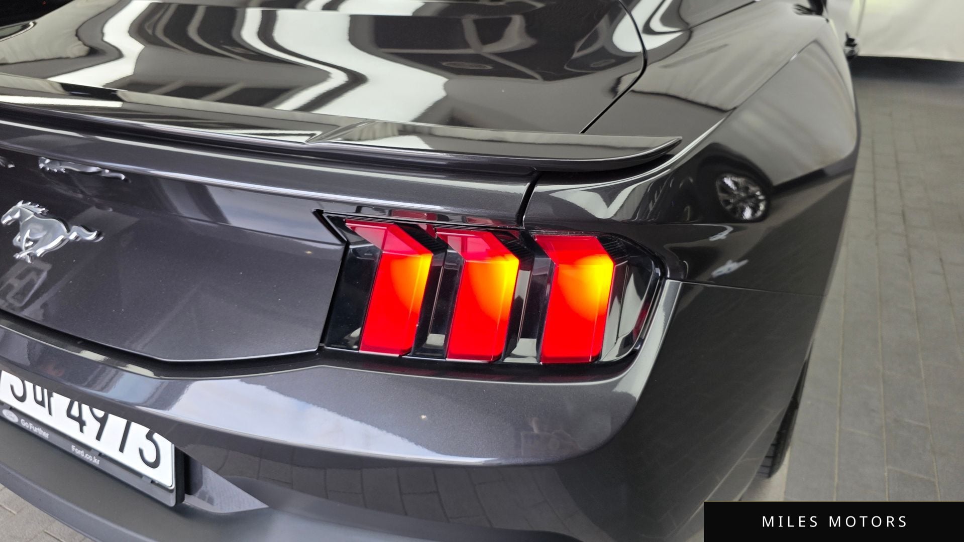 Ford Mustang 2024 — миниатюра 9